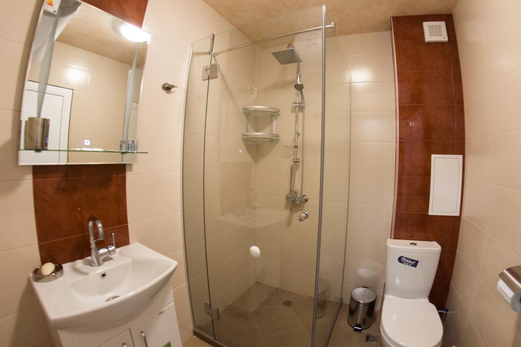 Nasred Grada Appartement Hisarya Kamer foto